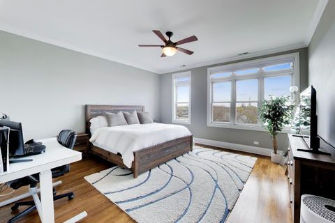 Tiny photo for 3028 N SHEFFIELD Avenue #4S, Chicago, IL 60657 (MLS # 12618944)