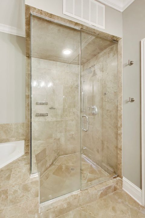 Tiny photo for 3028 N SHEFFIELD Avenue #4S, Chicago, IL 60657 (MLS # 12618944)