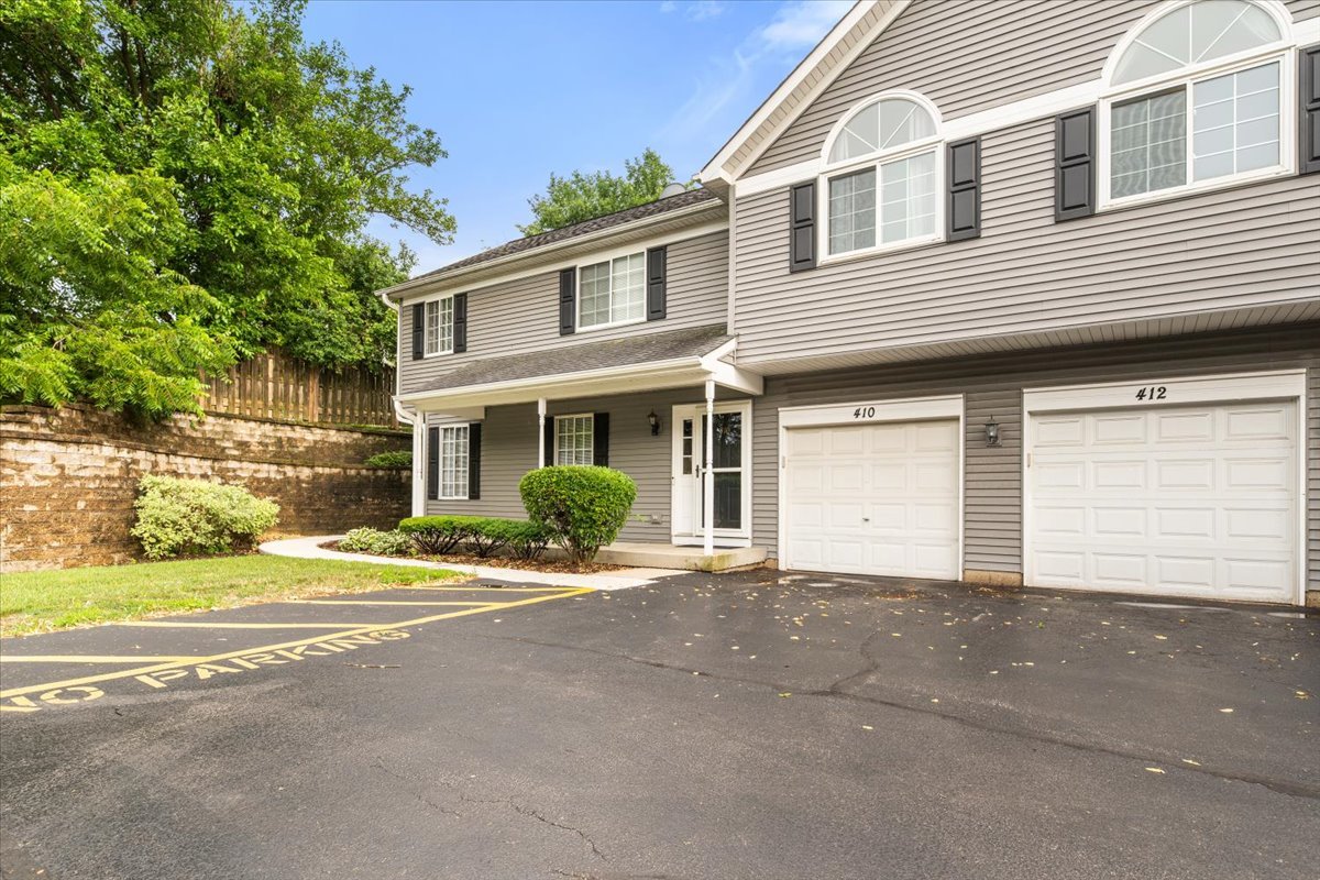 410 Village Creek Drive 410