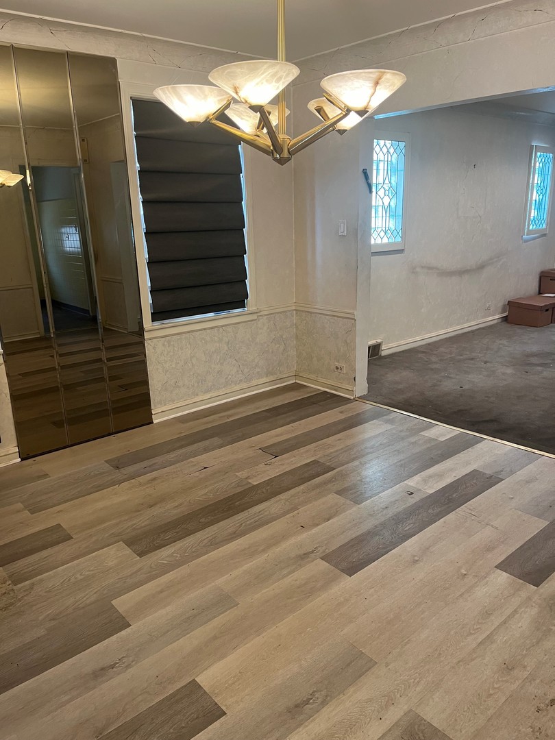 2849 W Pratt Boulevard