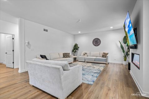 Tiny photo for 495 Timber Oak Lane, Yorkville, IL 60560 (MLS # 12440319)