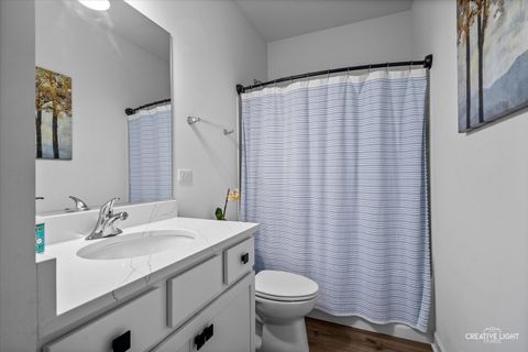 Tiny photo for 495 Timber Oak Lane, Yorkville, IL 60560 (MLS # 12440319)