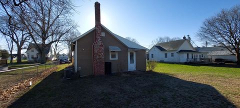 Tiny photo for 109 N Blayney Street, Alexis, IL 61412 (MLS # 12604762)