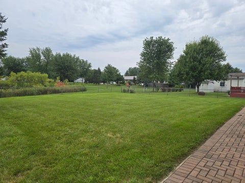 Tiny photo for 4003 Franklin Street, Zion, IL 60099 (MLS # 12747403)