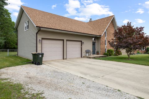 Tiny photo for 509 Blaine Street, Yorkville, IL 60560 (MLS # 12693669)