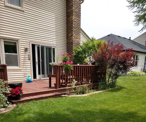 Tiny photo for 630 Cobblestone Lane, Buffalo Grove, IL 60089 (MLS # 12581671)