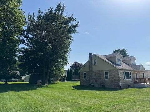 Tiny photo for 506 SW 3rd Street, Aledo, IL 61231 (MLS # 12688552)