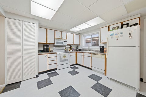 Tiny photo for 940 N Rohlwing Road #201A, Addison, IL 60101 (MLS # 12763561)