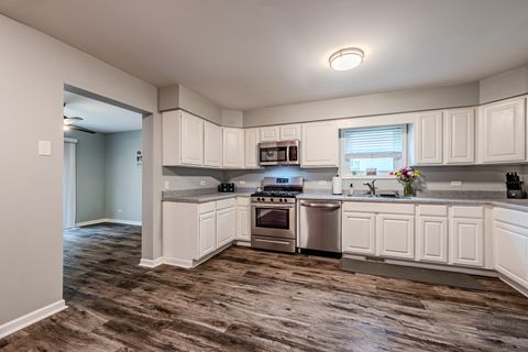 Tiny photo for Bolingbrook, IL 60490 (MLS # 12559370)