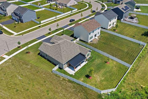Tiny photo for 3334 Jonathan Drive, Yorkville, IL 60560 (MLS # 12638331)