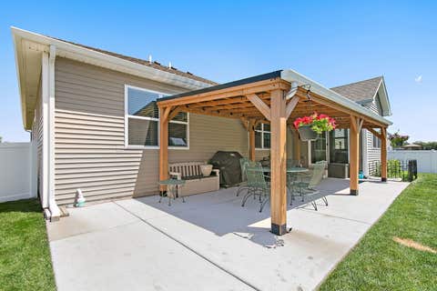 Tiny photo for 3334 Jonathan Drive, Yorkville, IL 60560 (MLS # 12638331)