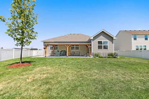 Tiny photo for 3334 Jonathan Drive, Yorkville, IL 60560 (MLS # 12638331)