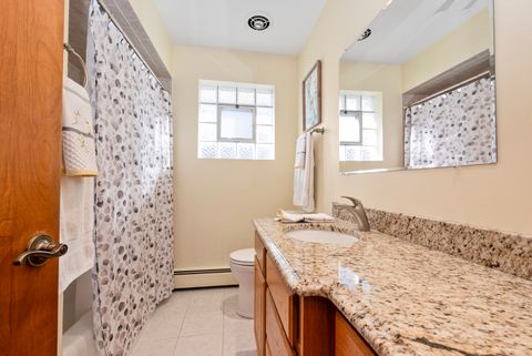 Tiny photo for 10124 Maple Avenue, Oak Lawn, IL 60453 (MLS # 12621967)