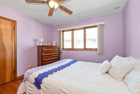 Tiny photo for 10124 Maple Avenue, Oak Lawn, IL 60453 (MLS # 12621967)