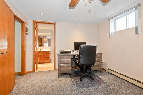 Tiny photo for 10124 Maple Avenue, Oak Lawn, IL 60453 (MLS # 12621967)