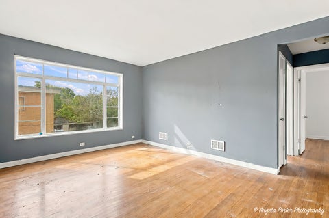 Tiny photo for 754 Walnut Street #2w, Waukegan, IL 60085 (MLS # 12788029)