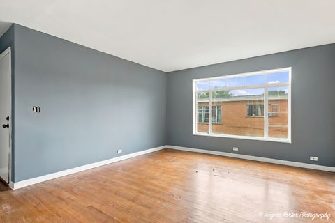Tiny photo for 754 Walnut Street #2w, Waukegan, IL 60085 (MLS # 12788029)