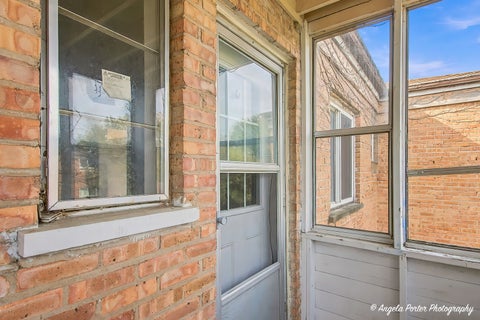 Tiny photo for 754 Walnut Street #2w, Waukegan, IL 60085 (MLS # 12788029)