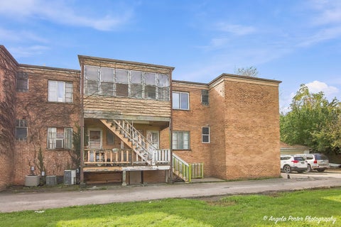 Tiny photo for 754 Walnut Street #2w, Waukegan, IL 60085 (MLS # 12788029)