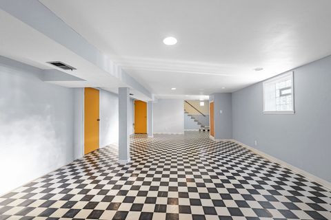 Tiny photo for 2949 W 100th Street, Evergreen Park, IL 60805 (MLS # 12439002)