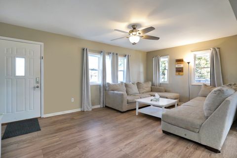 Tiny photo for 918 N Kankakee Street, Wilmington, IL 60481 (MLS # 12593026)