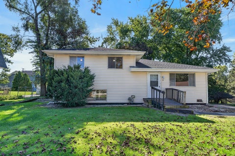 Tiny photo for 21 Janet Avenue, Darien, IL 60561 (MLS # 12783392)