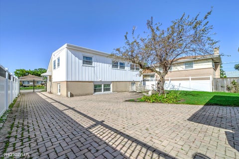 Tiny photo for 8811 N Merrill Street, Niles, IL 60714 (MLS # 12785274)