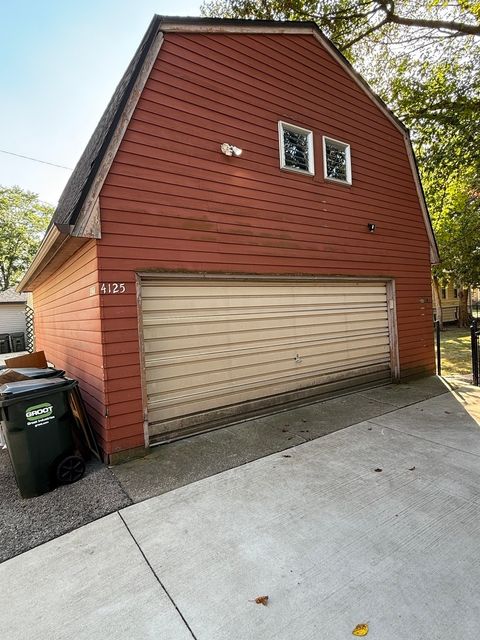 Tiny photo for 4125 Deyo Avenue, Brookfield, IL 60513 (MLS # 12486946)