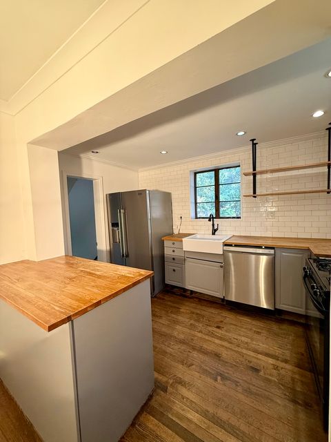 Tiny photo for 4125 Deyo Avenue, Brookfield, IL 60513 (MLS # 12486946)