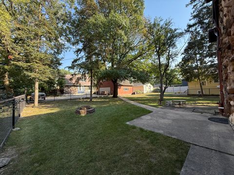Tiny photo for 4125 Deyo Avenue, Brookfield, IL 60513 (MLS # 12486946)
