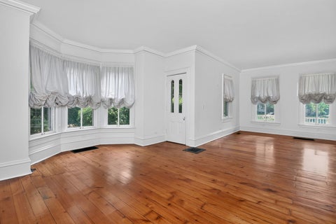 Tiny photo for 319 N Lincoln Street, Hinsdale, IL 60521 (MLS # 12650464)