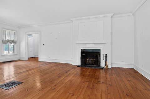 Tiny photo for 319 N Lincoln Street, Hinsdale, IL 60521 (MLS # 12650464)