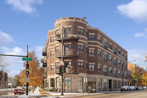 3028 W Roscoe Street 306 Chicago IL 60618