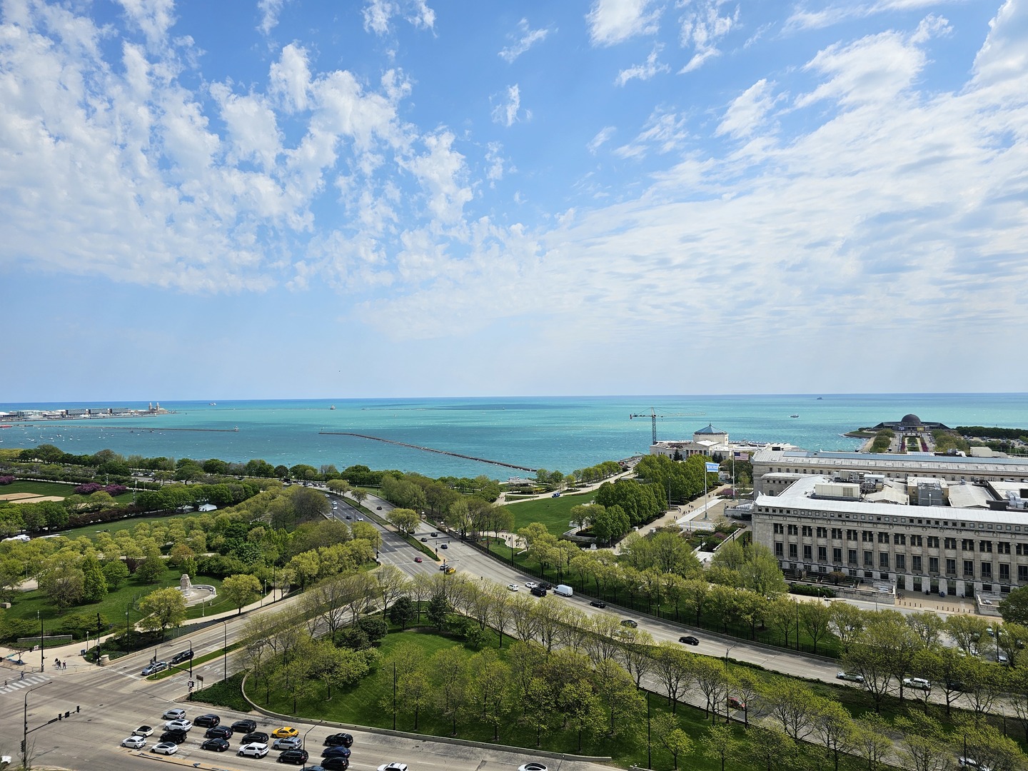 1235 S PRAIRIE Avenue 2102