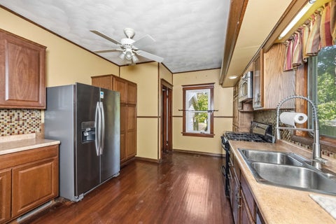 Tiny photo for 412 W Fifth Street, Minonk, IL 61760 (MLS # 12678866)