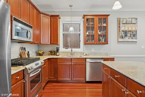 Tiny photo for 2438 N Clybourn Avenue #2, Chicago, IL 60614 (MLS # 12468285)