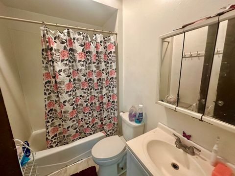 Tiny photo for 256 W DOWNER Place, Aurora, IL 60506 (MLS # 12505393)