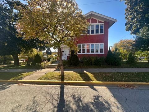 Tiny photo for 256 W DOWNER Place, Aurora, IL 60506 (MLS # 12505393)