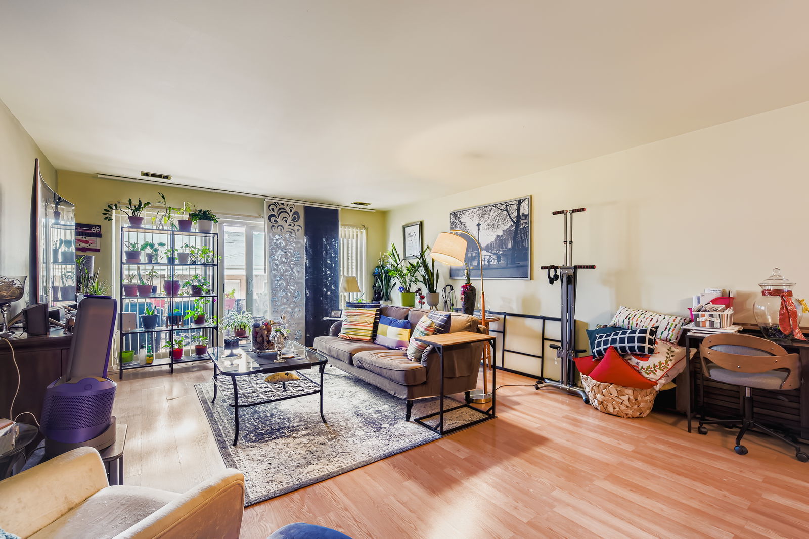 235 Marengo Avenue 6D