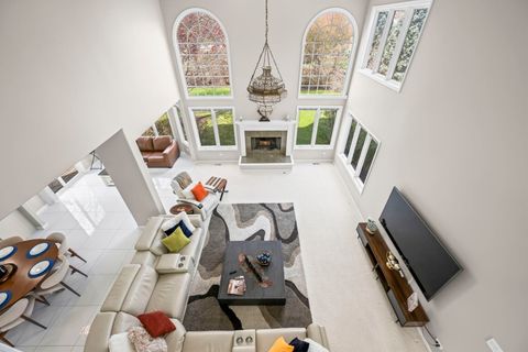 Tiny photo for 2711 Deering Bay Drive, Naperville, IL 60564 (MLS # 12590279)