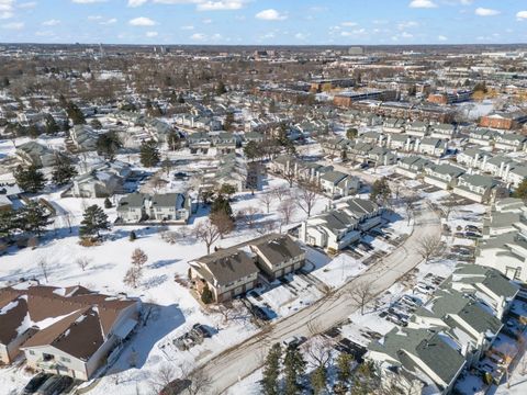 Tiny photo for 812 Dracut Lane #D, Schaumburg, IL 60173 (MLS # 12558758)