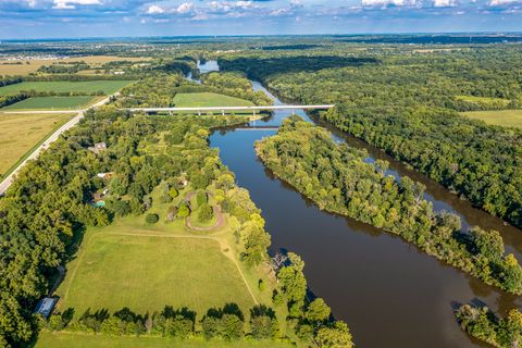 Tiny photo for 12300 River Road, Plano, IL 60545 (MLS # 12604919)