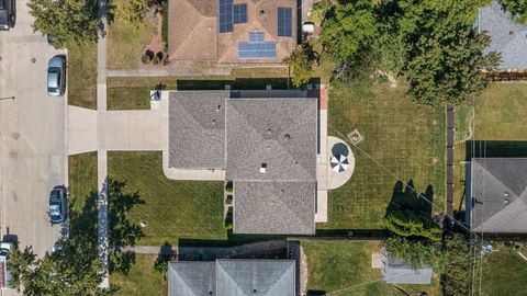 Tiny photo for 1105 Walter Street, Lemont, IL 60439 (MLS # 12488781)