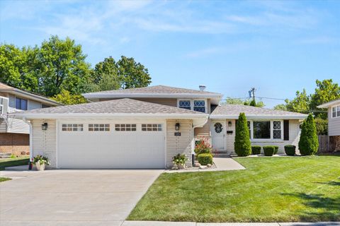 Tiny photo for 1105 Walter Street, Lemont, IL 60439 (MLS # 12488781)