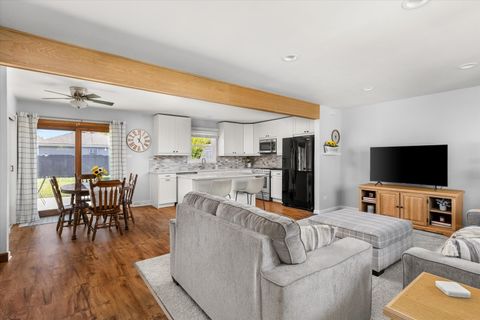 Tiny photo for 1105 Walter Street, Lemont, IL 60439 (MLS # 12488781)