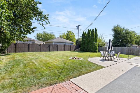 Tiny photo for 1105 Walter Street, Lemont, IL 60439 (MLS # 12488781)