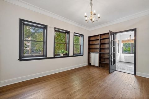 Tiny photo for 5714 S Kenwood Avenue #1, Chicago, IL 60637 (MLS # 12483085)