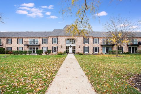 A home in Burr Ridge