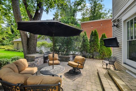 Tiny photo for 563 Taylor Avenue, Glen Ellyn, IL 60137 (MLS # 12553628)