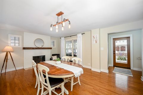 Tiny photo for 563 Taylor Avenue, Glen Ellyn, IL 60137 (MLS # 12553628)